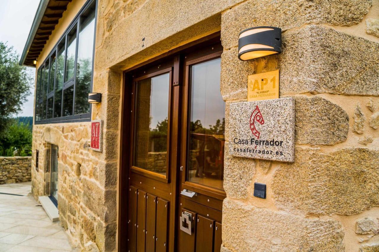 شقة O Forno Casa Ferrador Ribeira Sacra Sober المظهر الخارجي الصورة